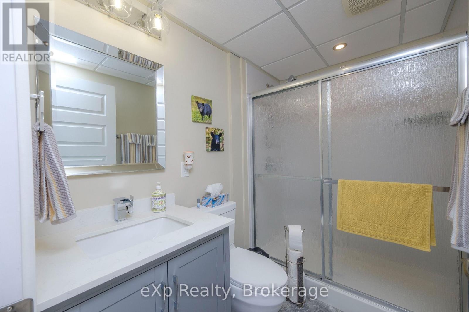 94 Birch Street, South Bruce Peninsula, Ontario  N0H 2G0 - Photo 31 - X12110263