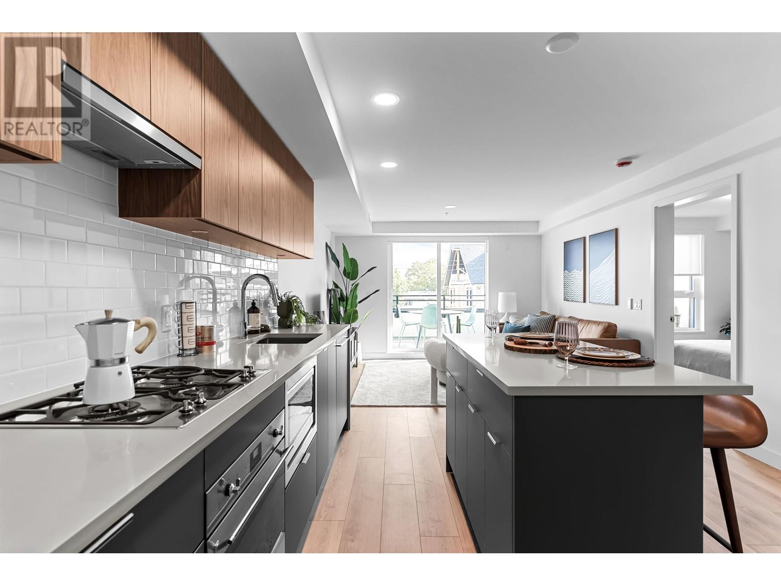 102 2419 Grant Street, Vancouver, British Columbia  V0V 0V0 - Photo 4 - R3009064
