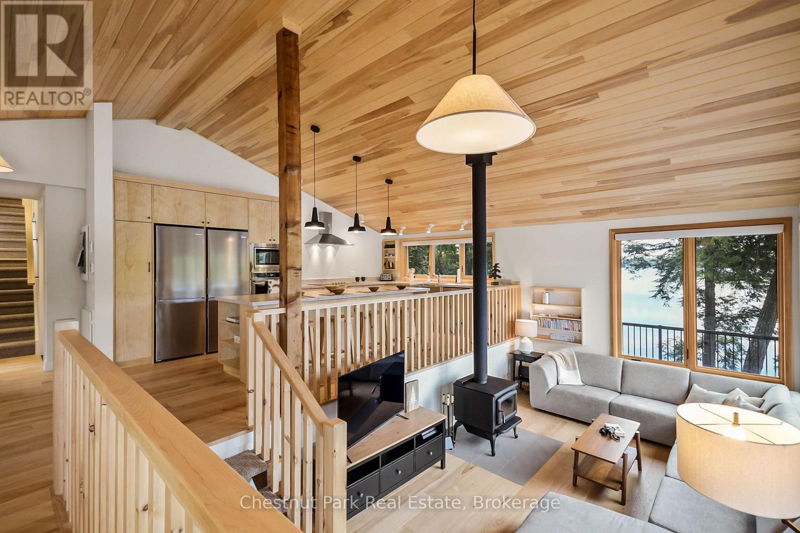2438 Kushog Lake Road, Algonquin Highlands, Ontario  K0M 1J1 - Photo 17 - X12183148