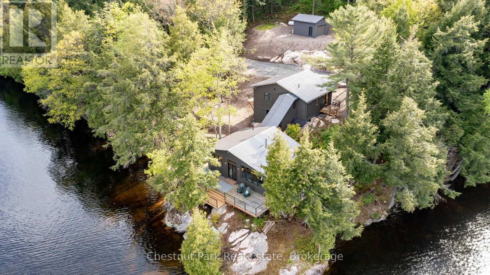 2438 Kushog Lake Road, Algonquin Highlands, Ontario  K0M 1J1 - Photo 3 - X12183148