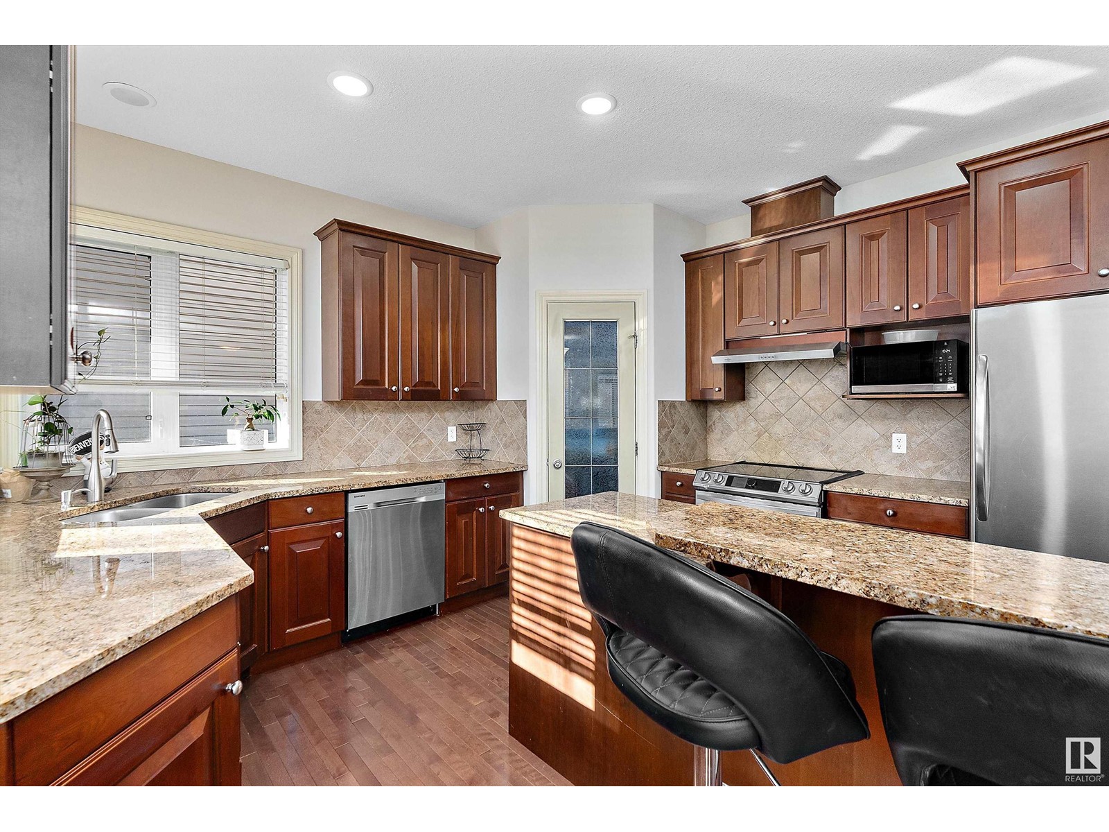 Property at 3411 MACNEIL LINK LI NW image 1