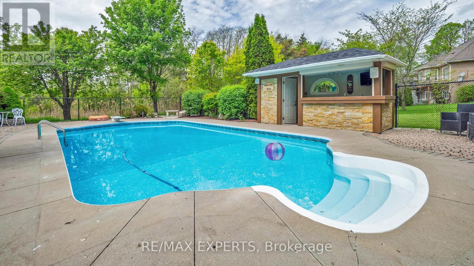 6 Overlook Ridge, Caledon, Ontario  L7E 0C1 - Photo 40 - W12183159