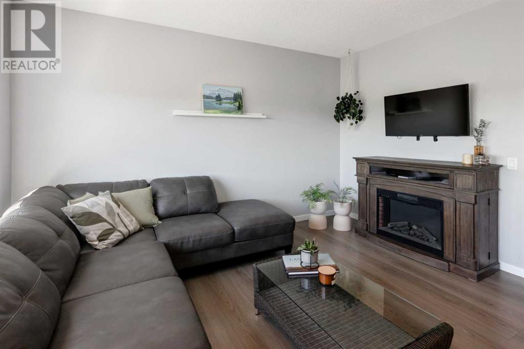 198 River Heights Crescent, Cochrane, Alberta  T4C 0V2 - Photo 8 - A2225848