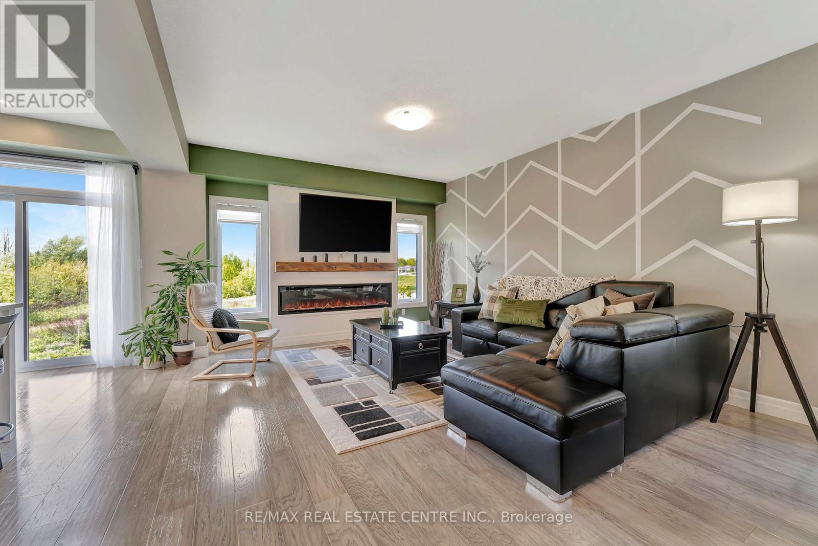 6 - 32 Faith Street, Cambridge, Ontario  N1T 0E8 - Photo 6 - X12183153