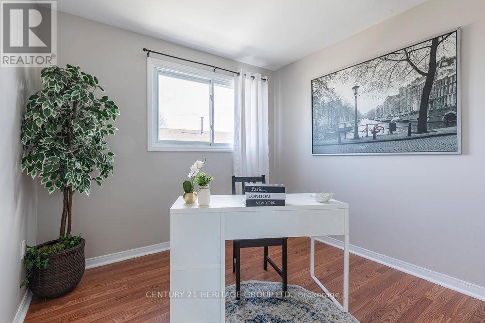 66 Seaton Place Drive, Hamilton (Stoney Creek), Ontario  L8E 4B1 - Photo 37 - X12183156