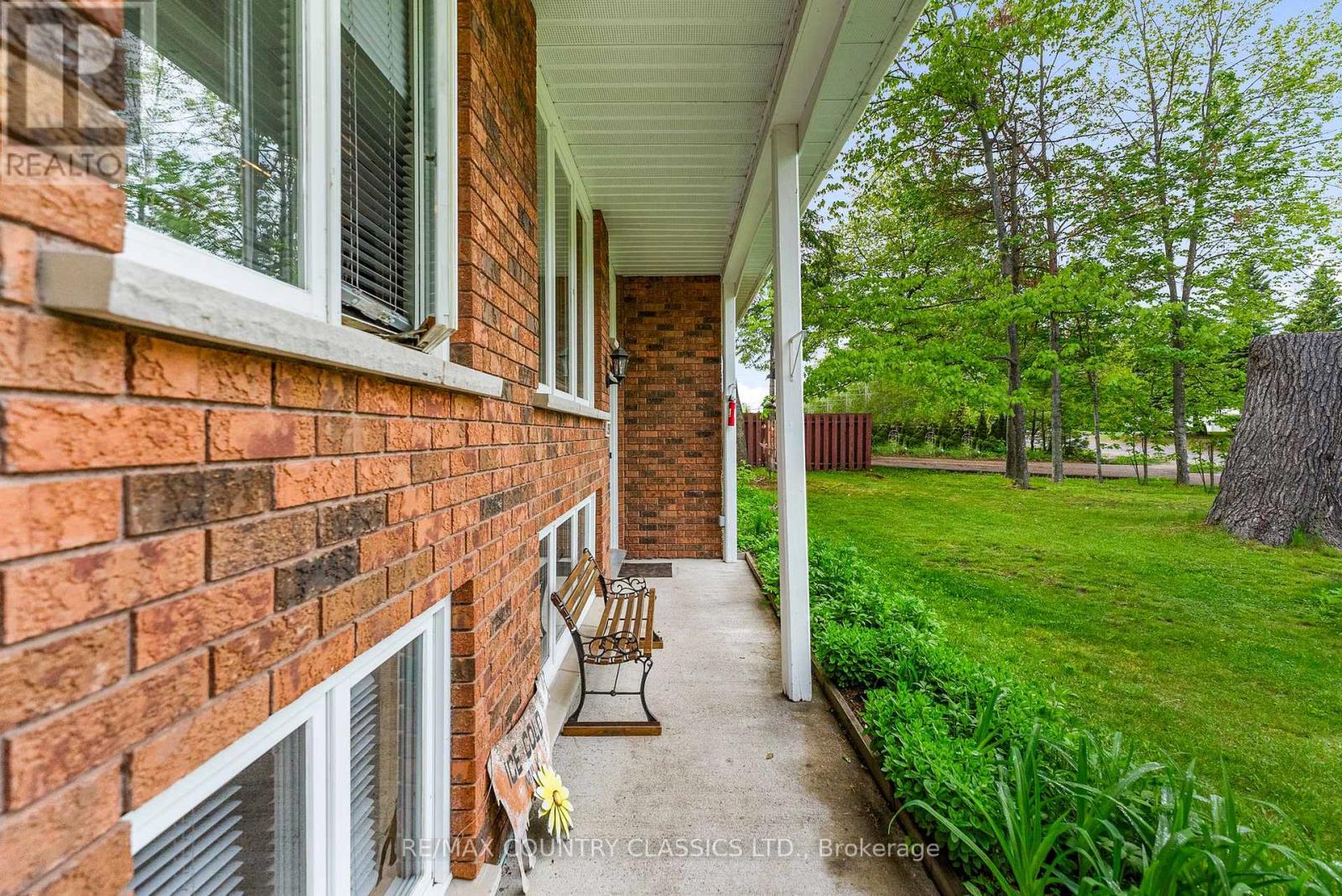 Property at 351 CHEMAUSHGON ROAD image 4