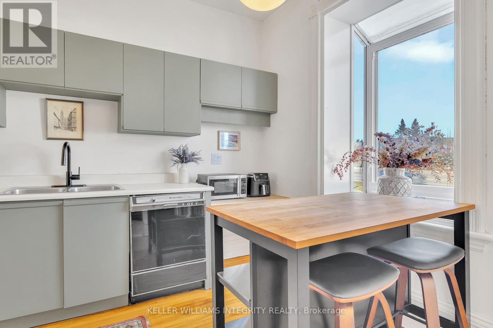 88 King Edward Avenue, Ottawa, Ontario  K1N 7K7 - Photo 16 - X12183199