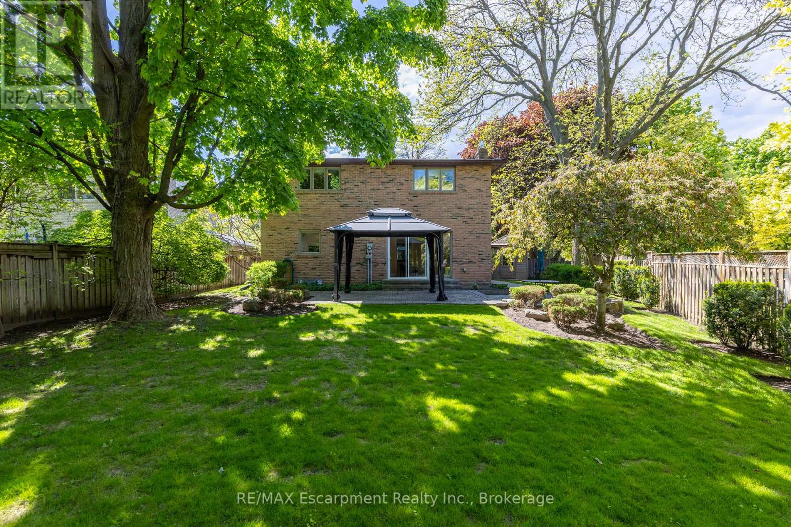 1164 Cynthia Lane, Oakville, Ontario  L6J 6A6 - Photo 30 - W12183200