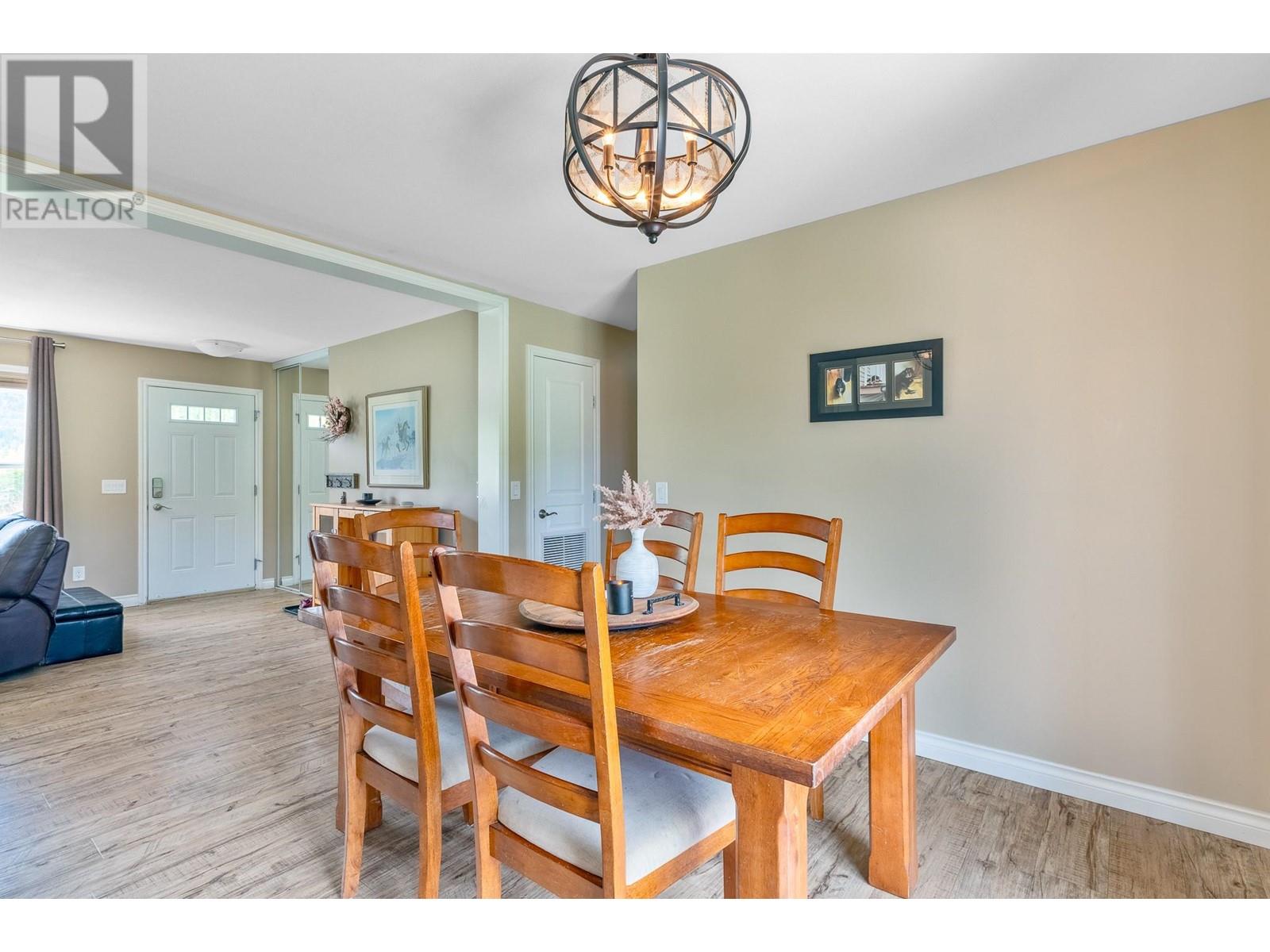 94 Tomkinson Road, Grindrod, British Columbia  V0E 1Y0 - Photo 17 - 10349015