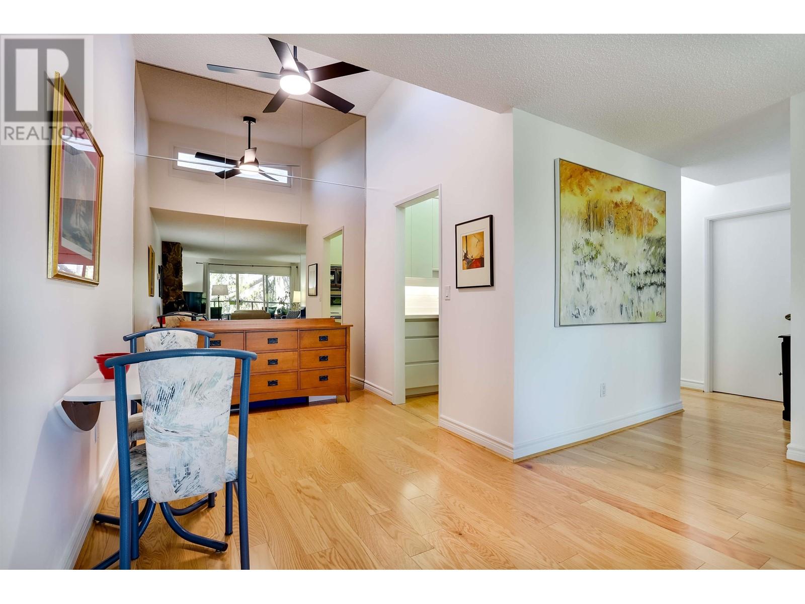 Listing Picture 5 of 17 : 307 1266 W 13TH AVENUE, Vancouver / 溫哥華 - 魯藝地產 Yvonne Lu Group - MLS Medallion Club Member