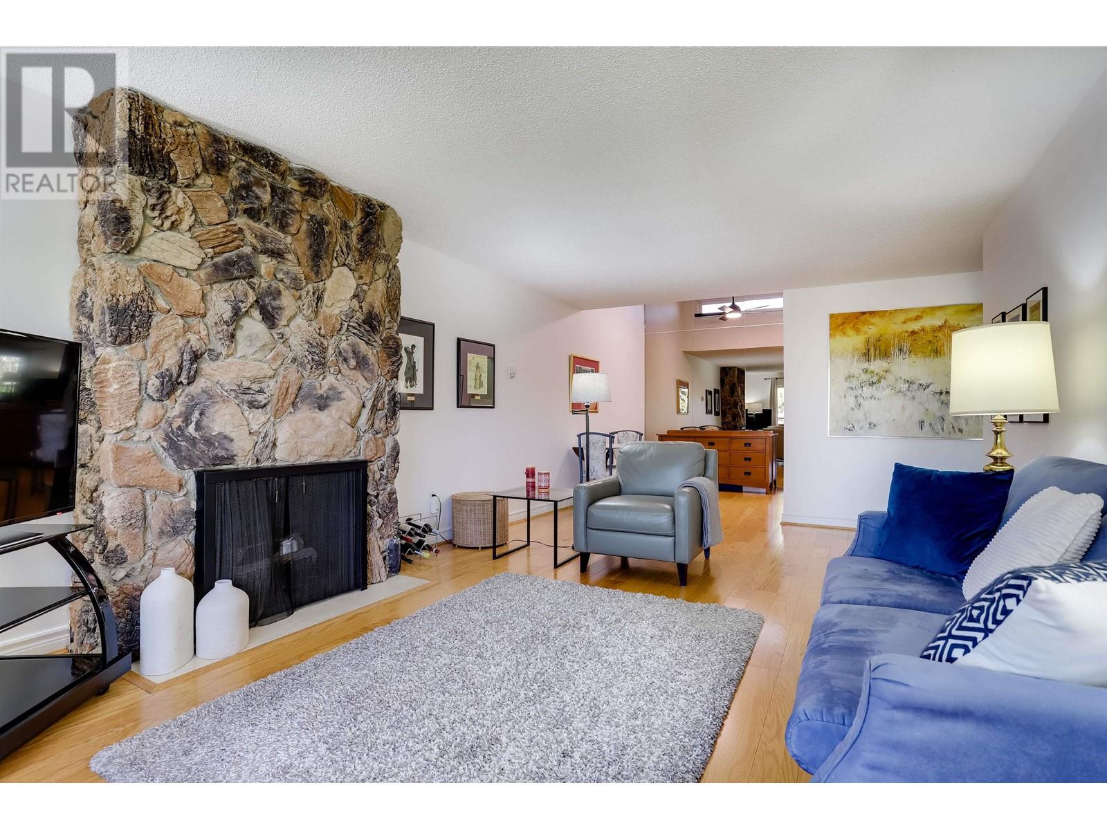 307 1266 W 13TH AVENUE, Vancouver