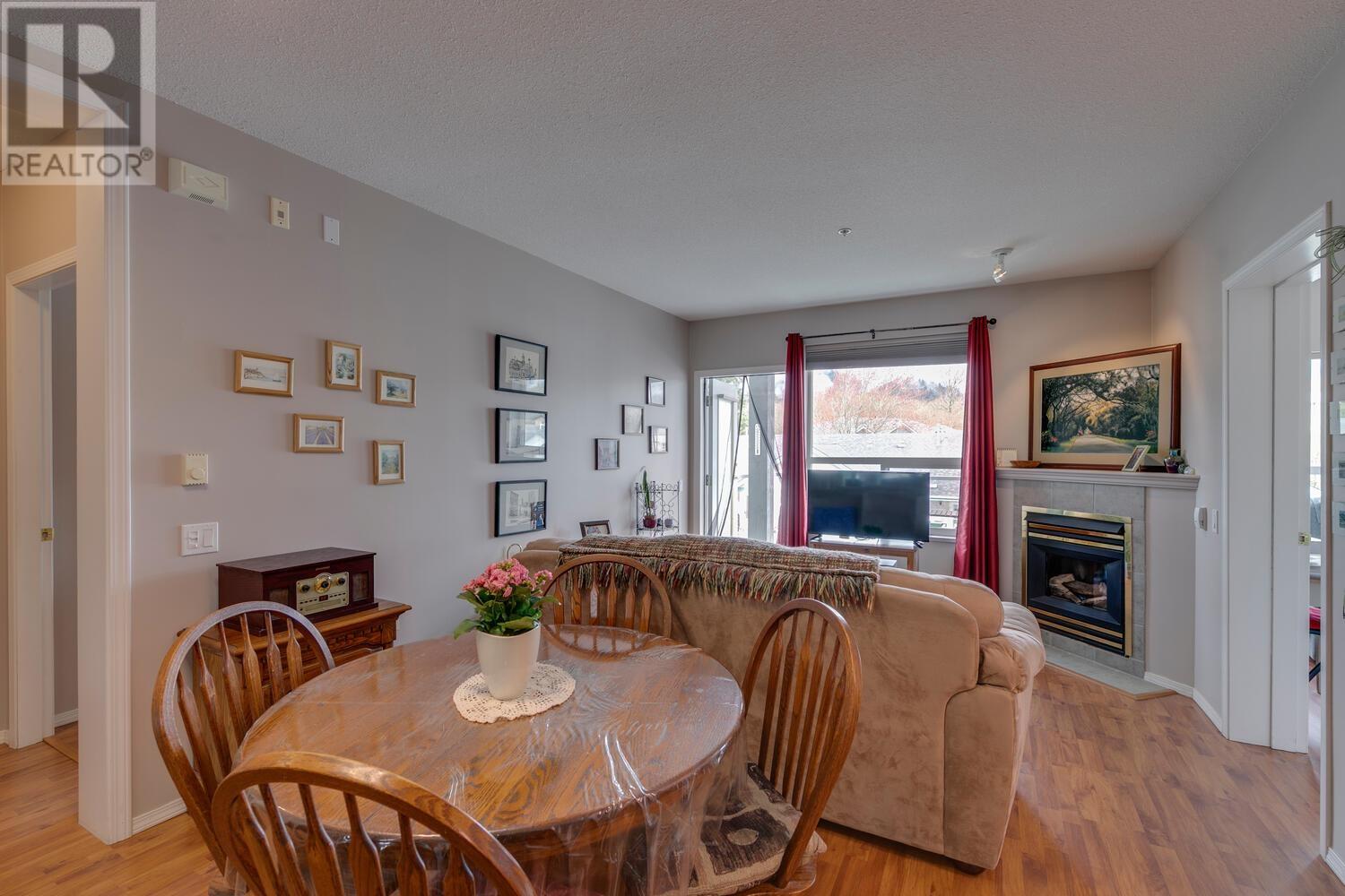 209 1203 Pemberton Avenue, Squamish, British Columbia  V8B 0J7 - Photo 6 - R2984730