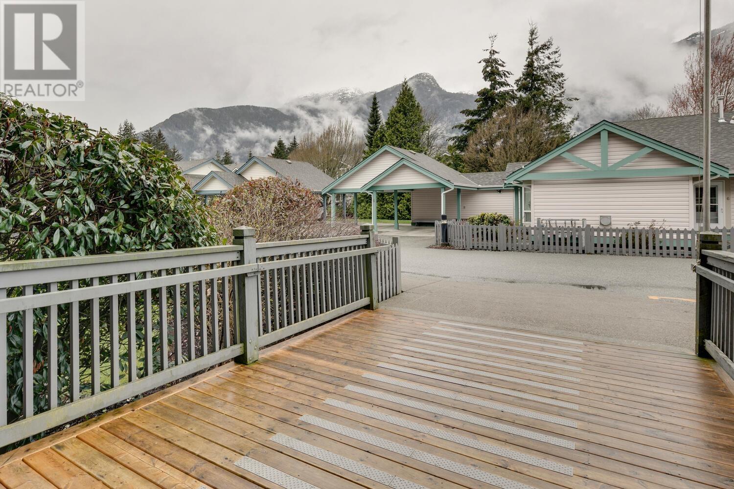 209 1203 Pemberton Avenue, Squamish, British Columbia  V8B 0J7 - Photo 27 - R2984730