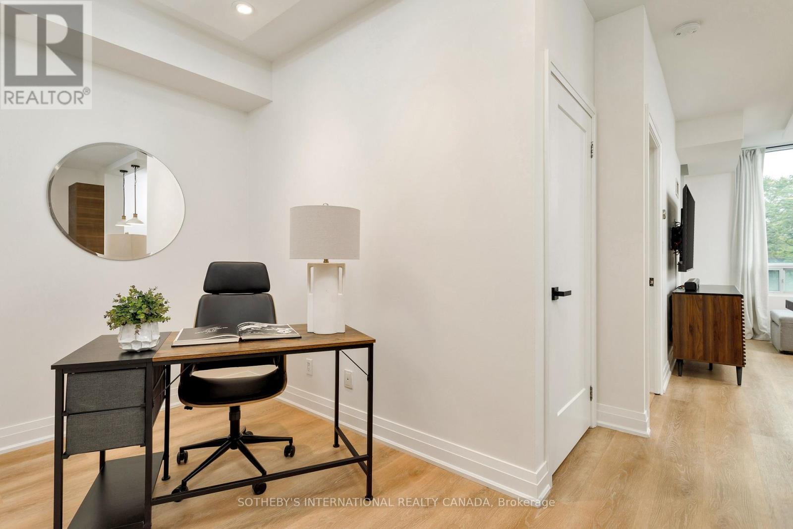 201 - 3391 Bloor Street W, Toronto, Ontario  M8X 1G3 - Photo 21 - W12181428
