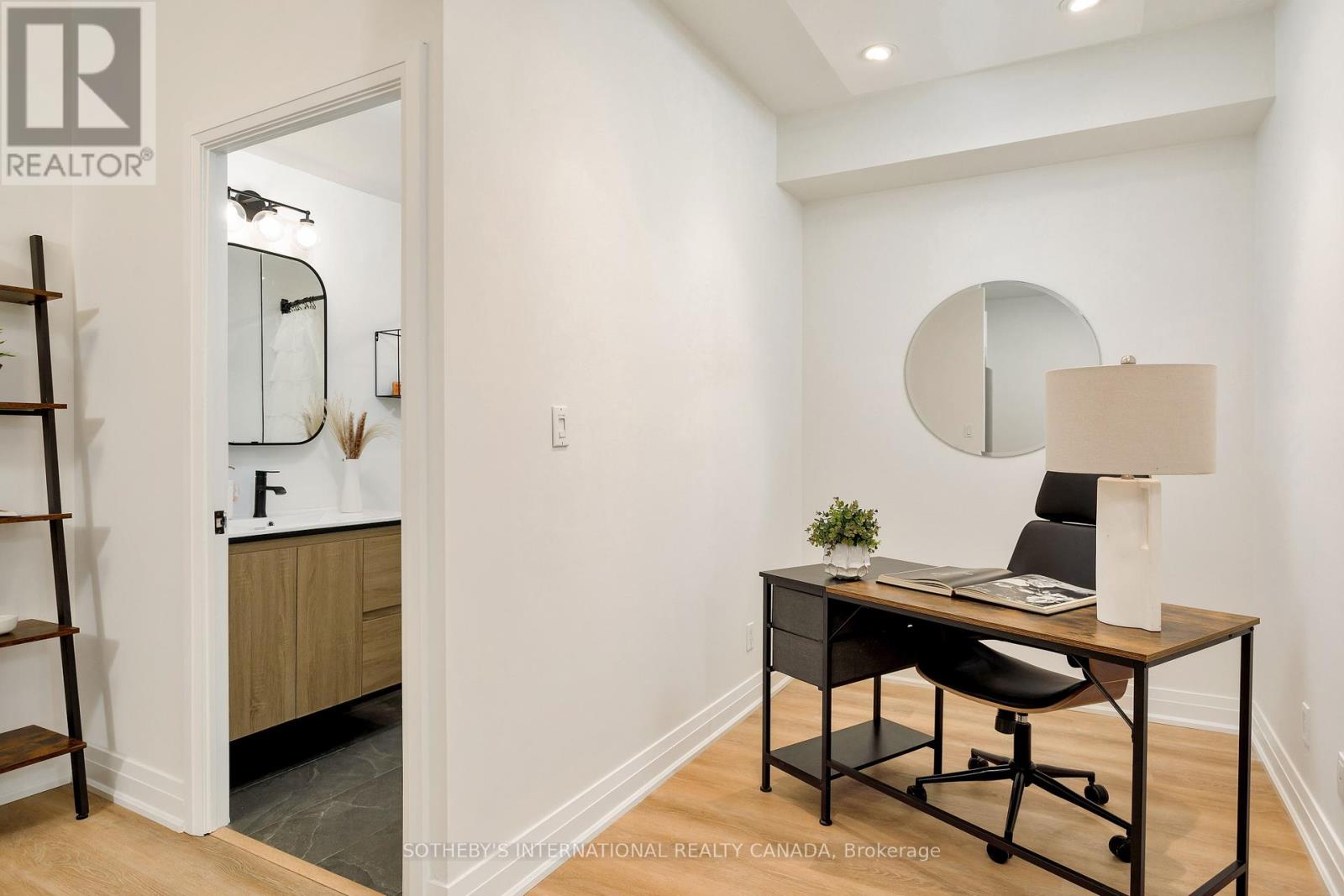 201 - 3391 Bloor Street W, Toronto, Ontario  M8X 1G3 - Photo 24 - W12181428