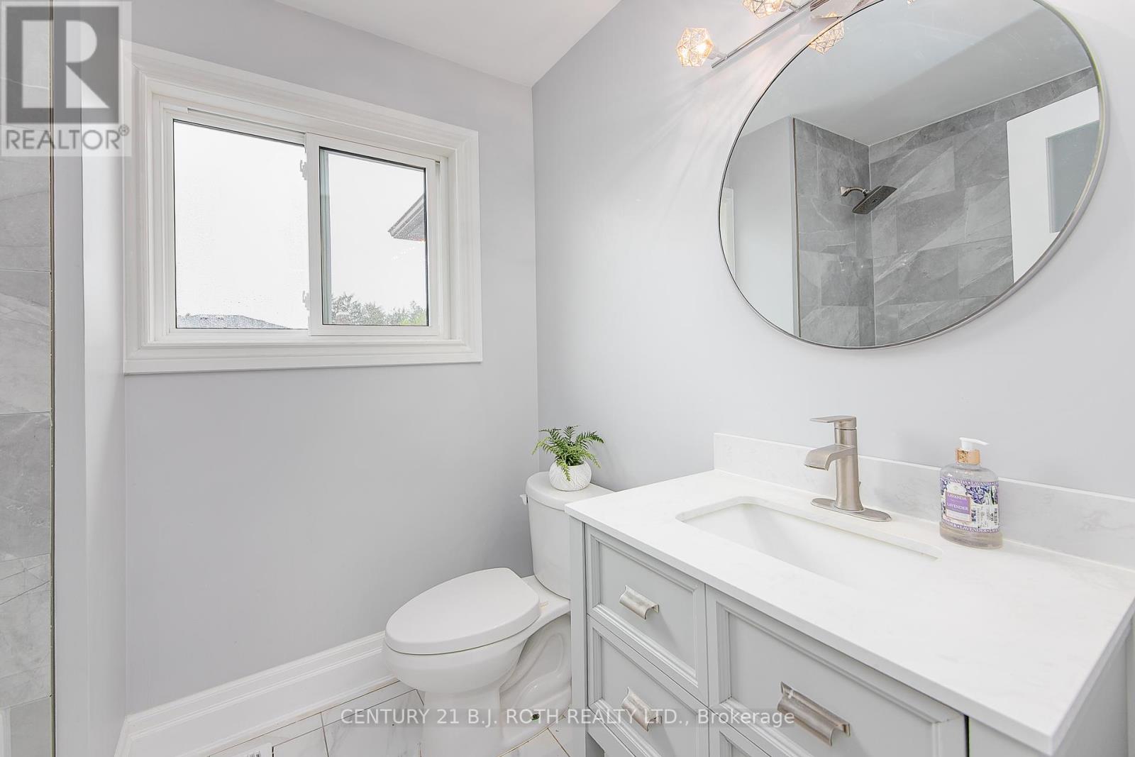 25 Keats Drive, Barrie, Ontario  L4N 6C9 - Photo 21 - S12183213