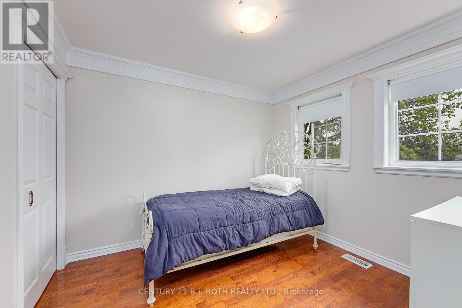 25 Keats Drive, Barrie, Ontario  L4N 6C9 - Photo 24 - S12183213