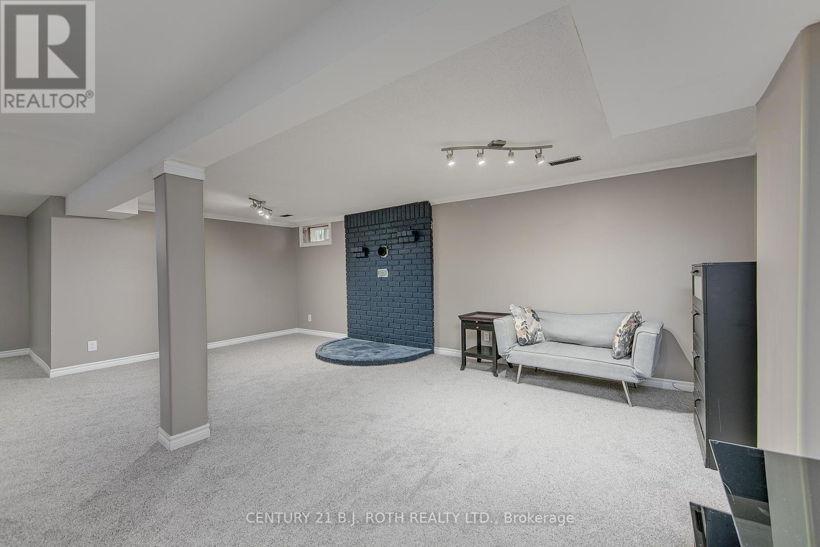 25 Keats Drive, Barrie, Ontario  L4N 6C9 - Photo 29 - S12183213