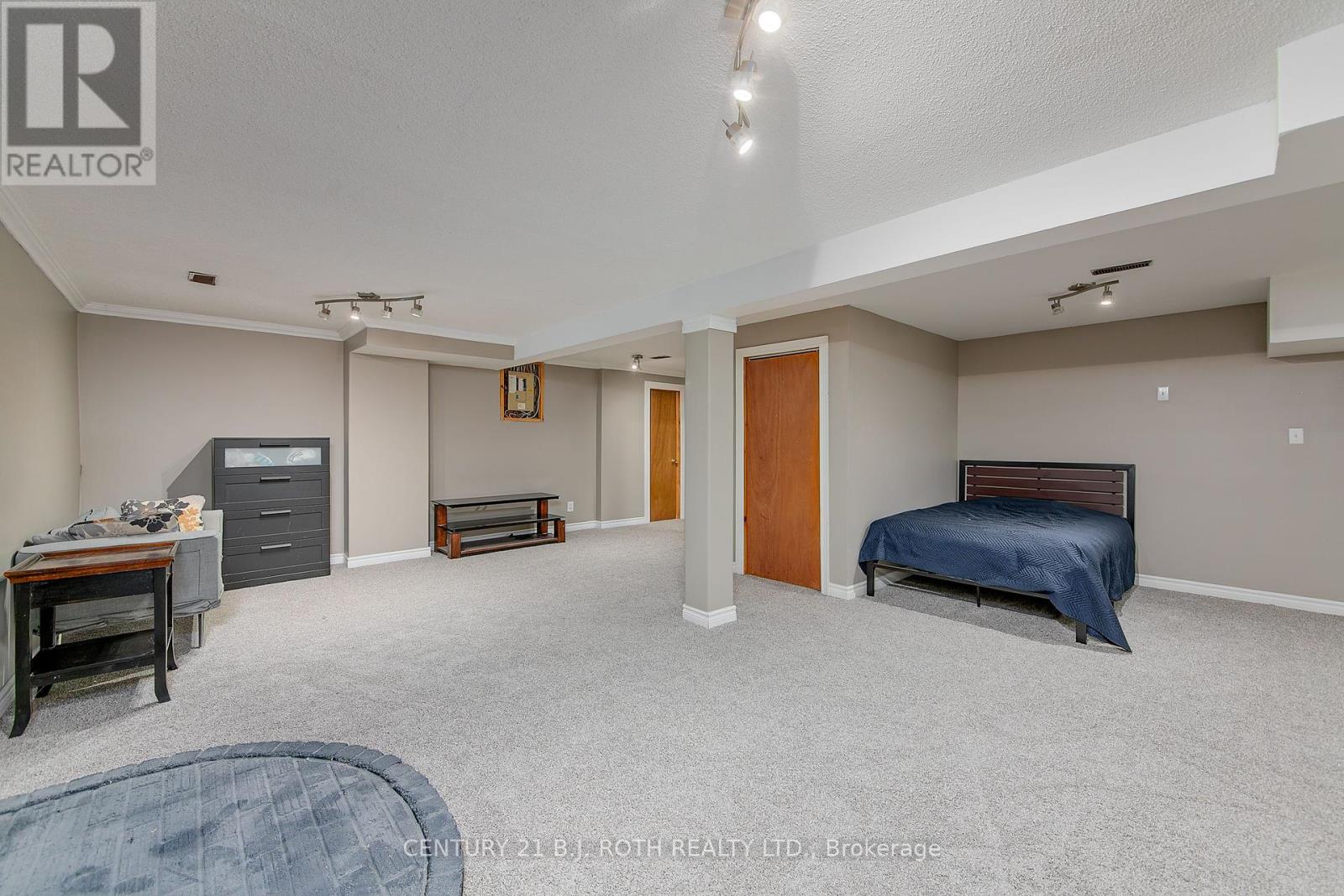 25 Keats Drive, Barrie, Ontario  L4N 6C9 - Photo 30 - S12183213