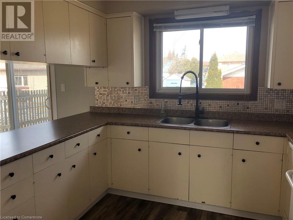 10 Harris Street Unit# Main Floor, Tillsonburg, Ontario  N4G 2B2 - Photo 18 - 40735403