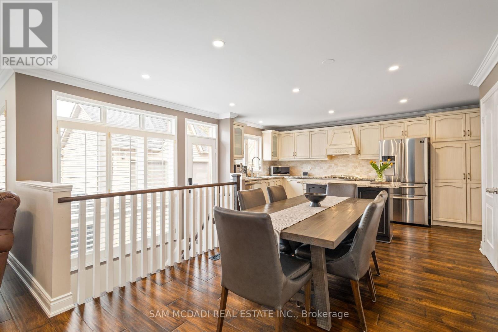7174 Upton Crescent, Mississauga, Ontario  L5N 7L6 - Photo 15 - W12183160