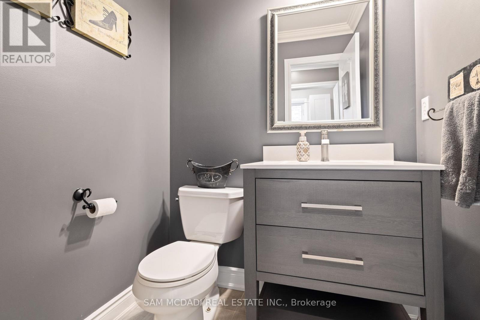 7174 Upton Crescent, Mississauga, Ontario  L5N 7L6 - Photo 21 - W12183160
