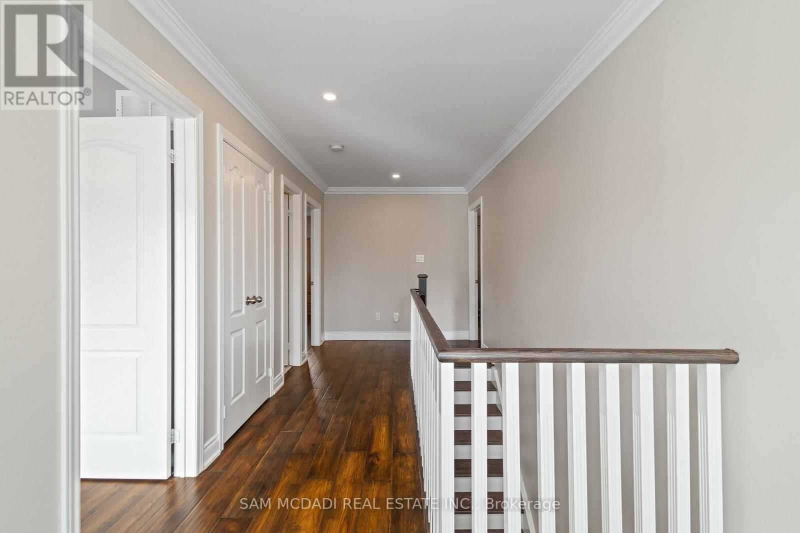 7174 Upton Crescent, Mississauga, Ontario  L5N 7L6 - Photo 23 - W12183160