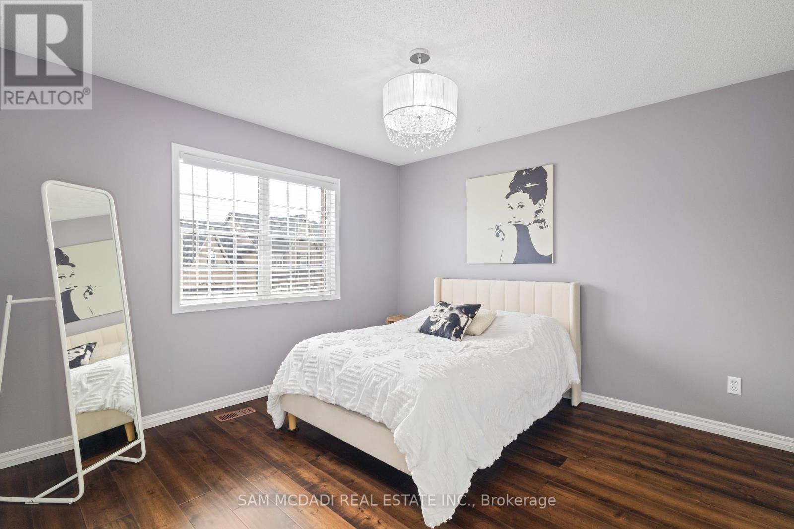 7174 Upton Crescent, Mississauga, Ontario  L5N 7L6 - Photo 32 - W12183160