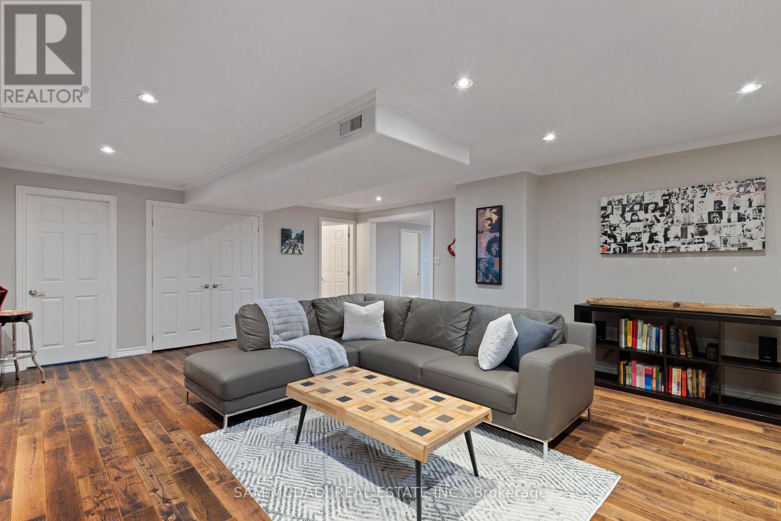 7174 Upton Crescent, Mississauga, Ontario  L5N 7L6 - Photo 44 - W12183160