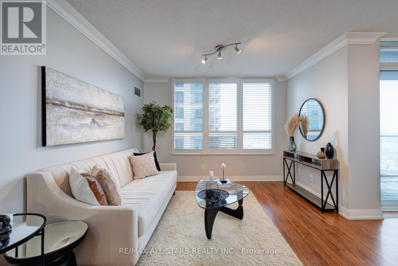 1233 - 35 Viking Lane, Toronto, Ontario  M9B 0A2 - Photo 15 - W12183171