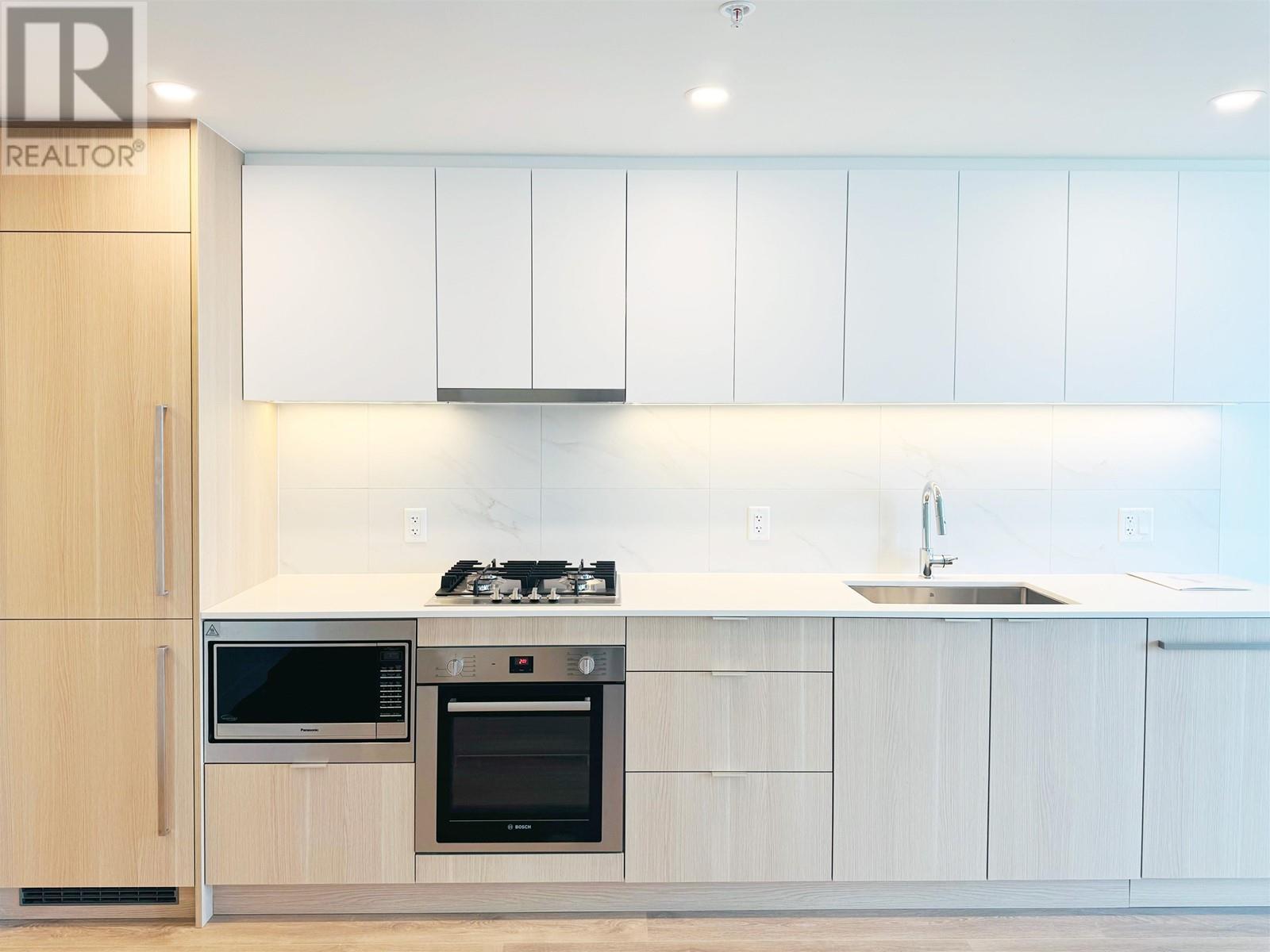 2405 308 Alderson Avenue, Coquitlam, British Columbia  V3K 0J2 - Photo 4 - R3009030