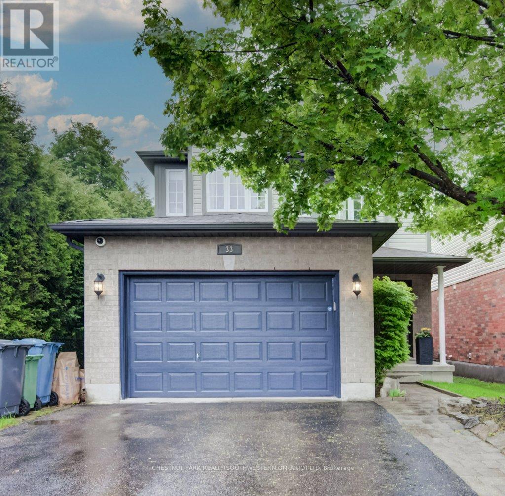 33 HENDERSON DRIVE, Guelph, Ontario
