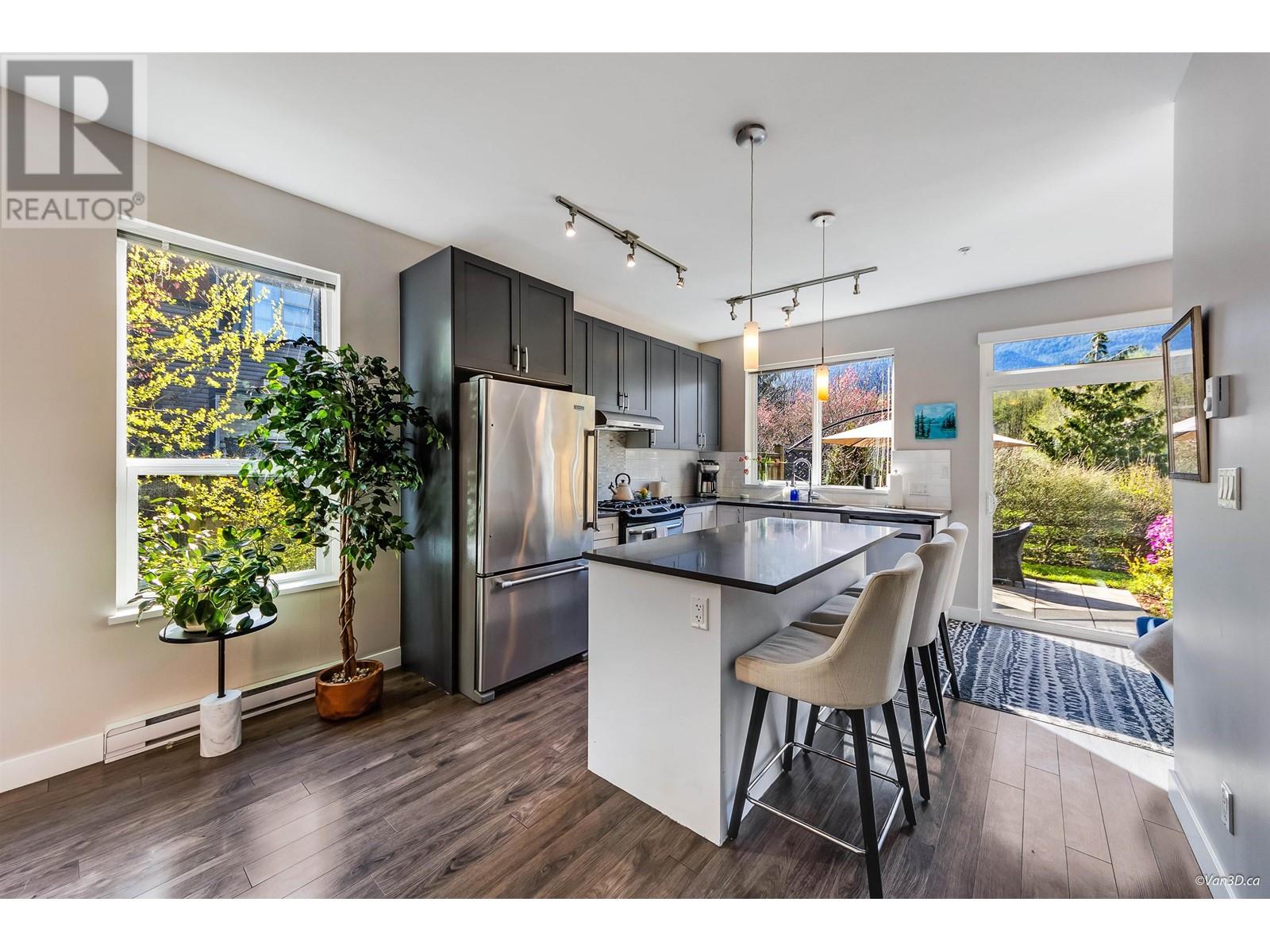38325 SUMMITS VIEW DRIVE, Squamish, British Columbia