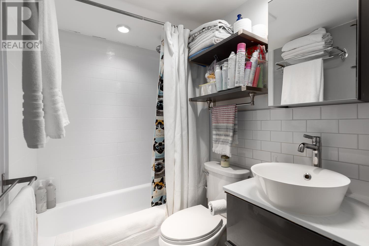 304 1352 W 10th Avenue, Vancouver, British Columbia  V6H 1J6 - Photo 17 - R3009098