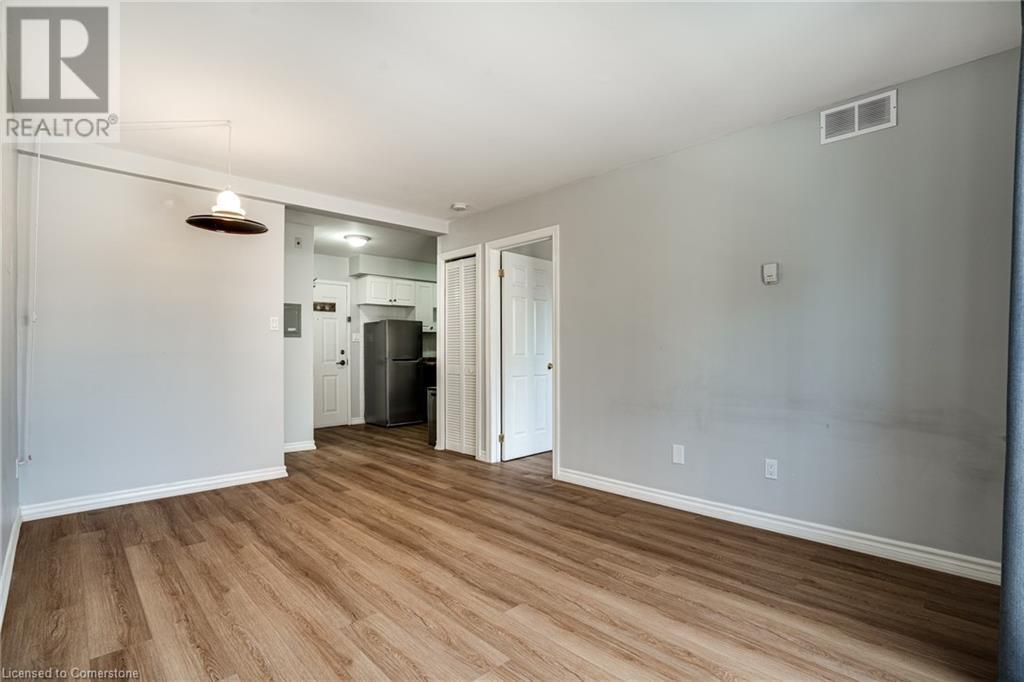28 Victoria Avenue N Unit# 314, Hamilton, Ontario  L8L 5E1 - Photo 18 - 40735415
