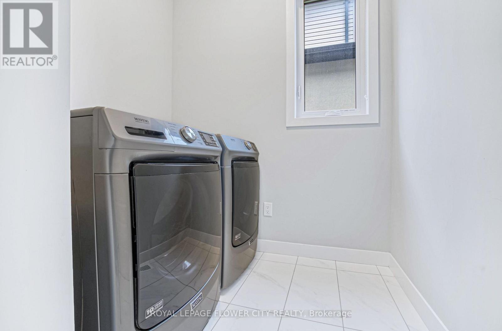 1266 Twilite Boulevard, London North (North S), Ontario  N6G 0X7 - Photo 6 - X12173375