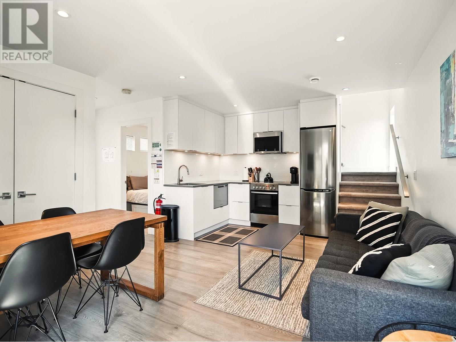 452 E 4th Street, North Vancouver, British Columbia  V7L 1J5 - Photo 28 - R3009106