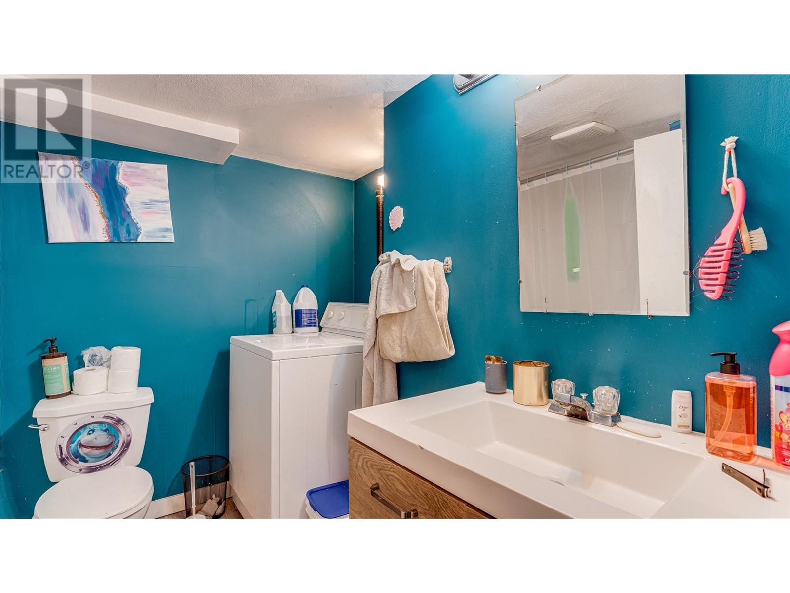 2560 Colony Street, Armstrong, British Columbia  V0E 1B2 - Photo 37 - 10349485