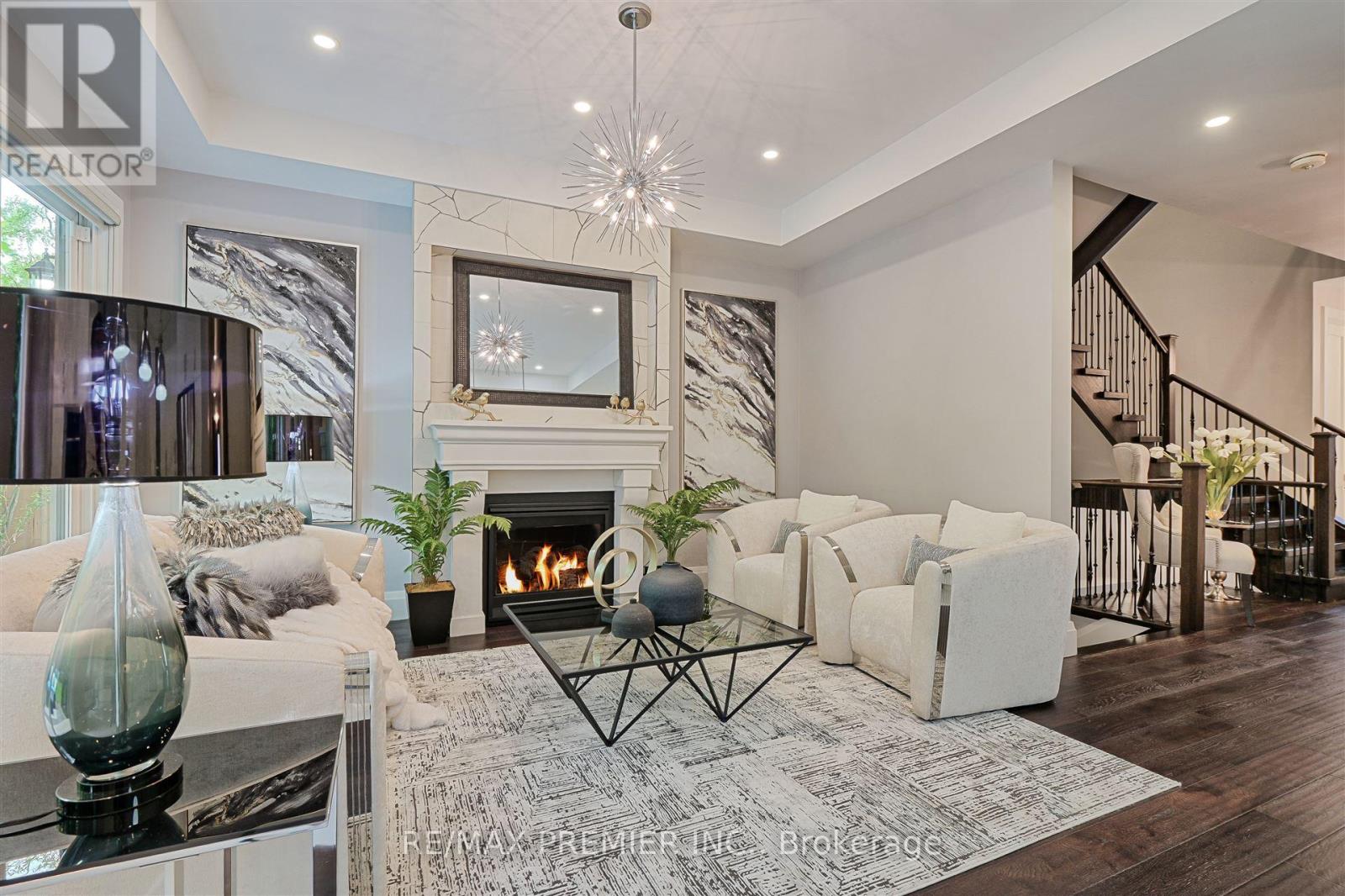 16 Leith Place, Toronto, Ontario  M4N 2R8 - Photo 14 - C12183236