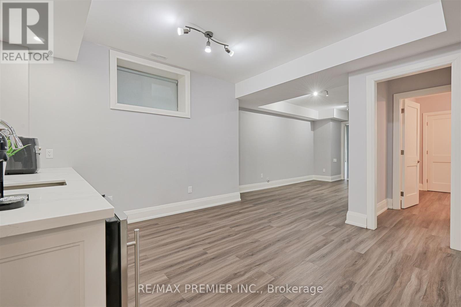 16 Leith Place, Toronto, Ontario  M4N 2R8 - Photo 33 - C12183236