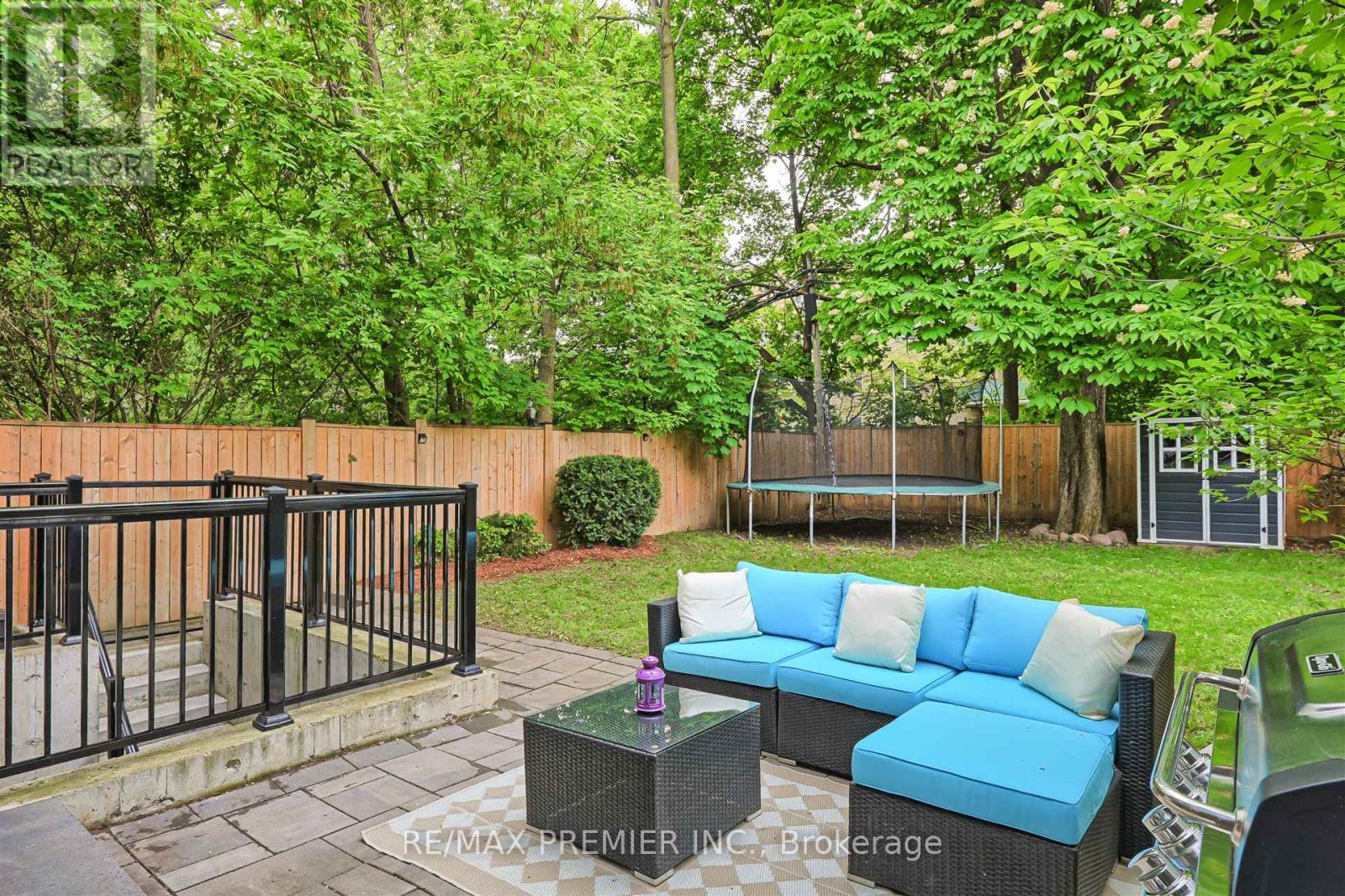 16 Leith Place, Toronto, Ontario  M4N 2R8 - Photo 39 - C12183236