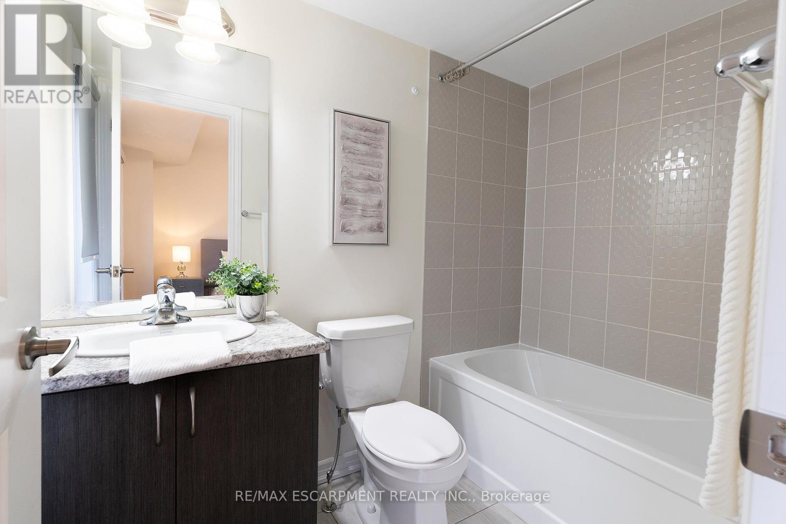 769 Kootenay Path, Oshawa (Donevan), Ontario  L1H 0A7 - Photo 24 - E12183242