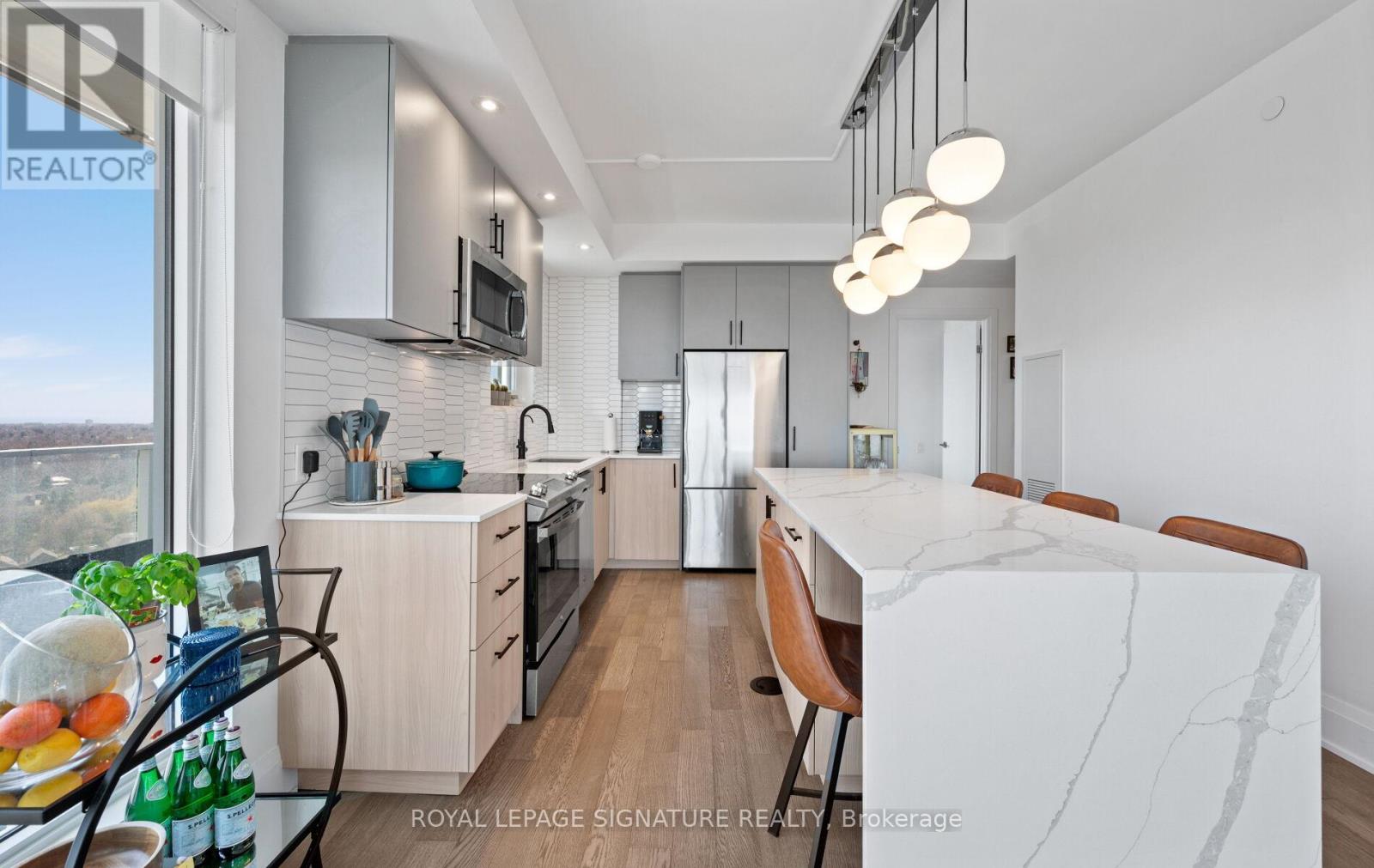 1707 - 20 Brin Drive, Toronto (Edenbridge-Humber Valley), Ontario  M8X 0B2 - Photo 6 - W12183238