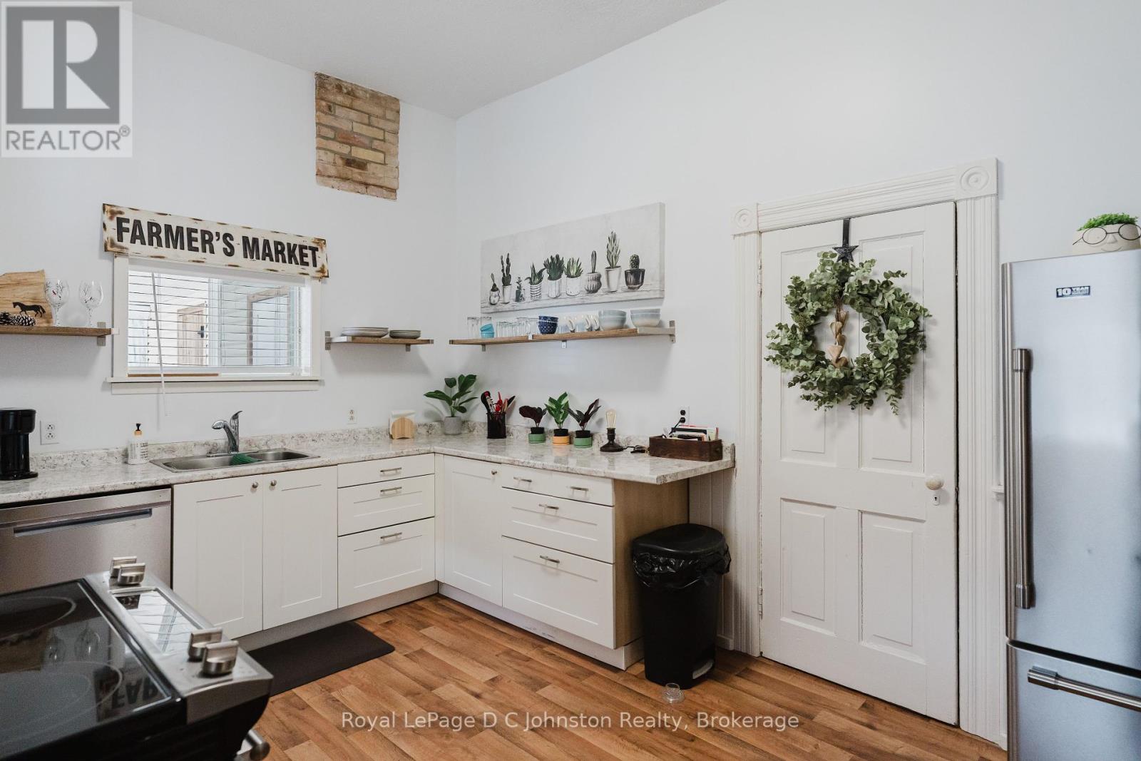 Sw - 83 3rd Street, Arran-Elderslie, Ontario  N0G 1L0 - Photo 8 - X12097696
