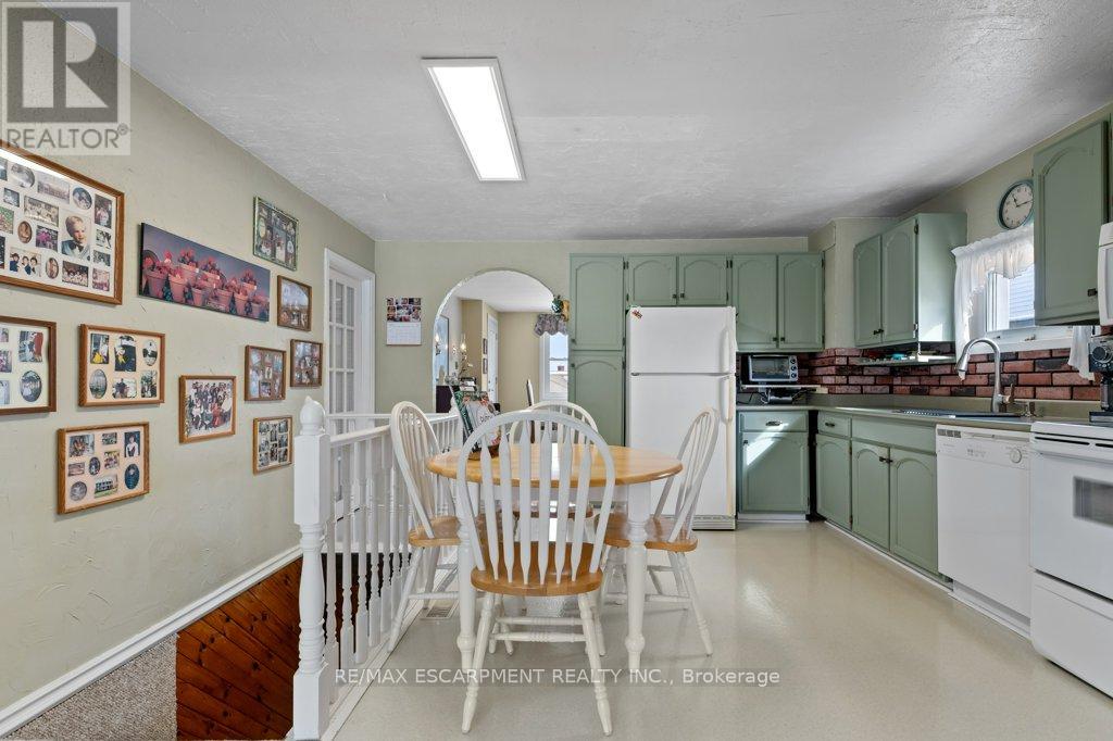 1 Tupper Boulevard, Grimsby, Ontario  L3M 2G1 - Photo 18 - X11969614