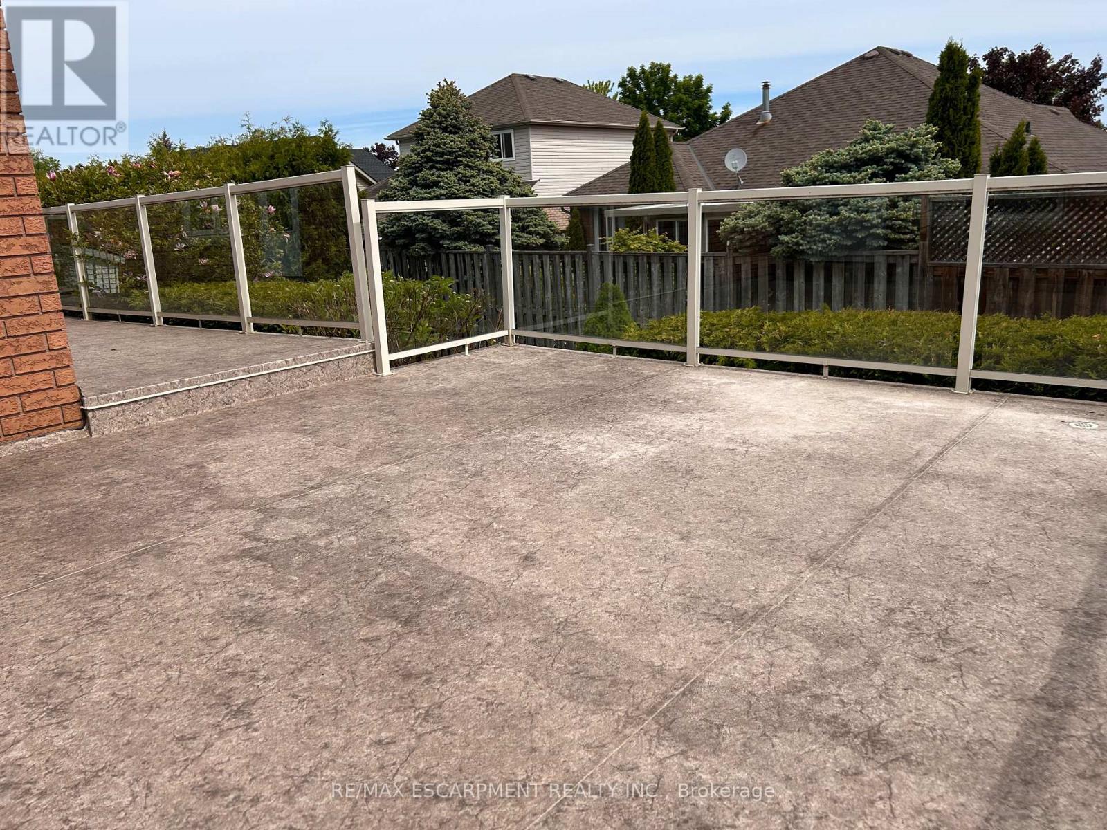 Property at 107 DORCHESTER DRIVE image 4