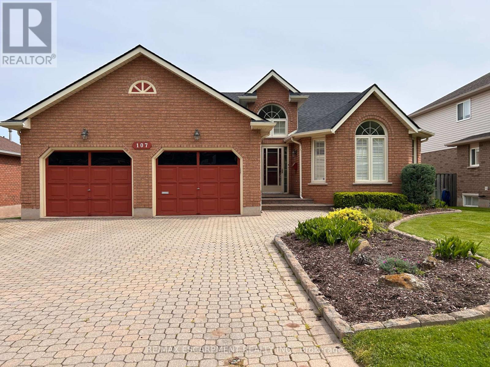 Property at 107 DORCHESTER DRIVE image 2