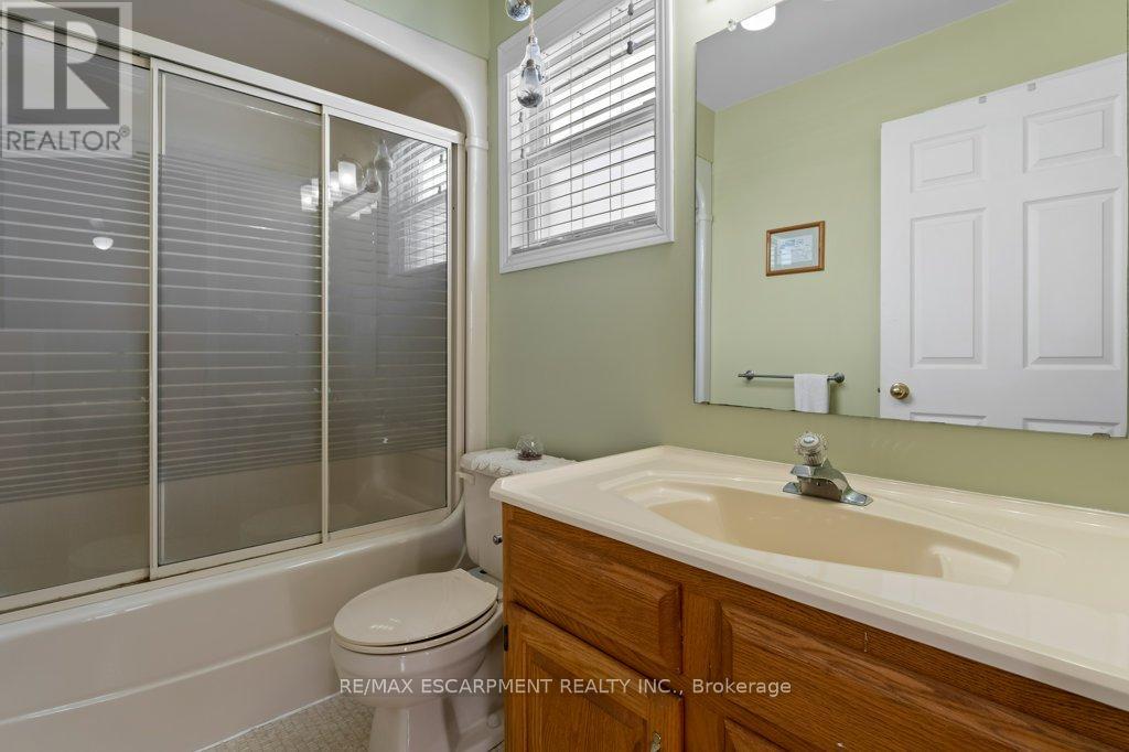 1 Tupper Boulevard, Grimsby, Ontario  L3M 2G1 - Photo 29 - X11969614