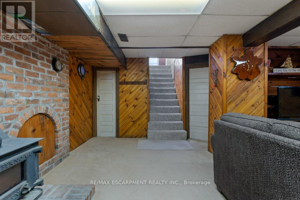 1 Tupper Boulevard, Grimsby, Ontario  L3M 2G1 - Photo 30 - X11969614