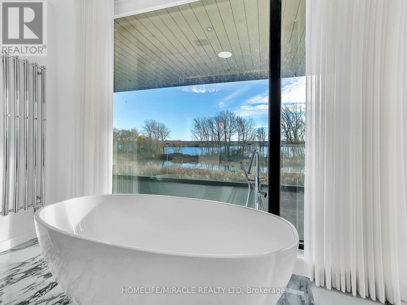 16 Bayswater Road, Quinte West, Ontario  K8V 5P5 - Photo 24 - X12183243
